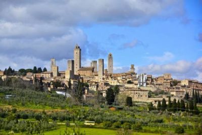 Travel in time to San Gimignano