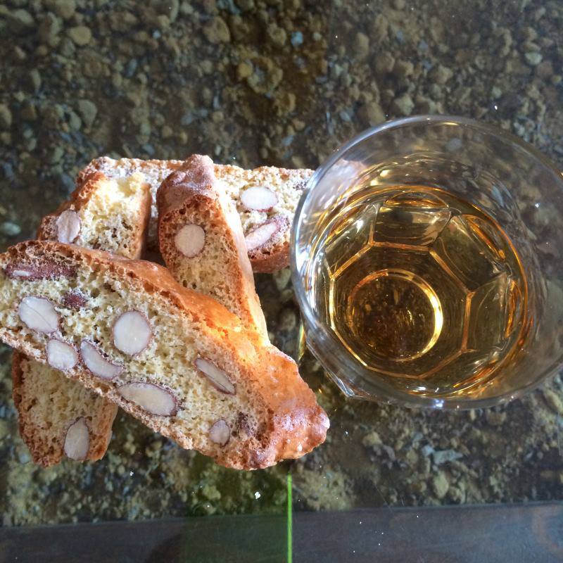 Vin Santo e cantucci