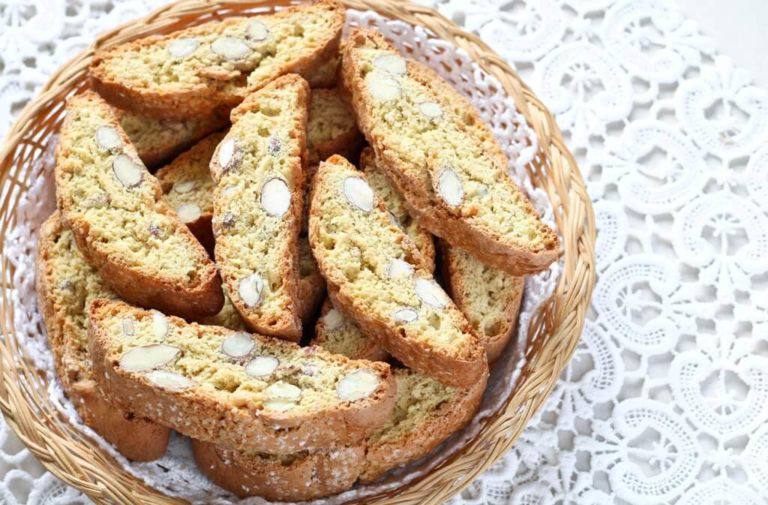 I cantucci toscani, i famosi biscotti di Prato