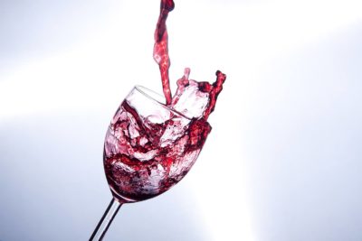 Appunti di enologia: la vinificazione in rosso e le sue fasi