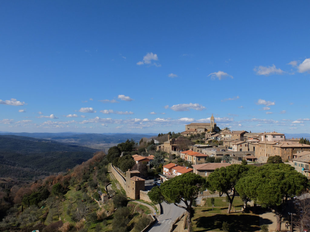 Una vista di Montalcino in tutta la sua bellezza