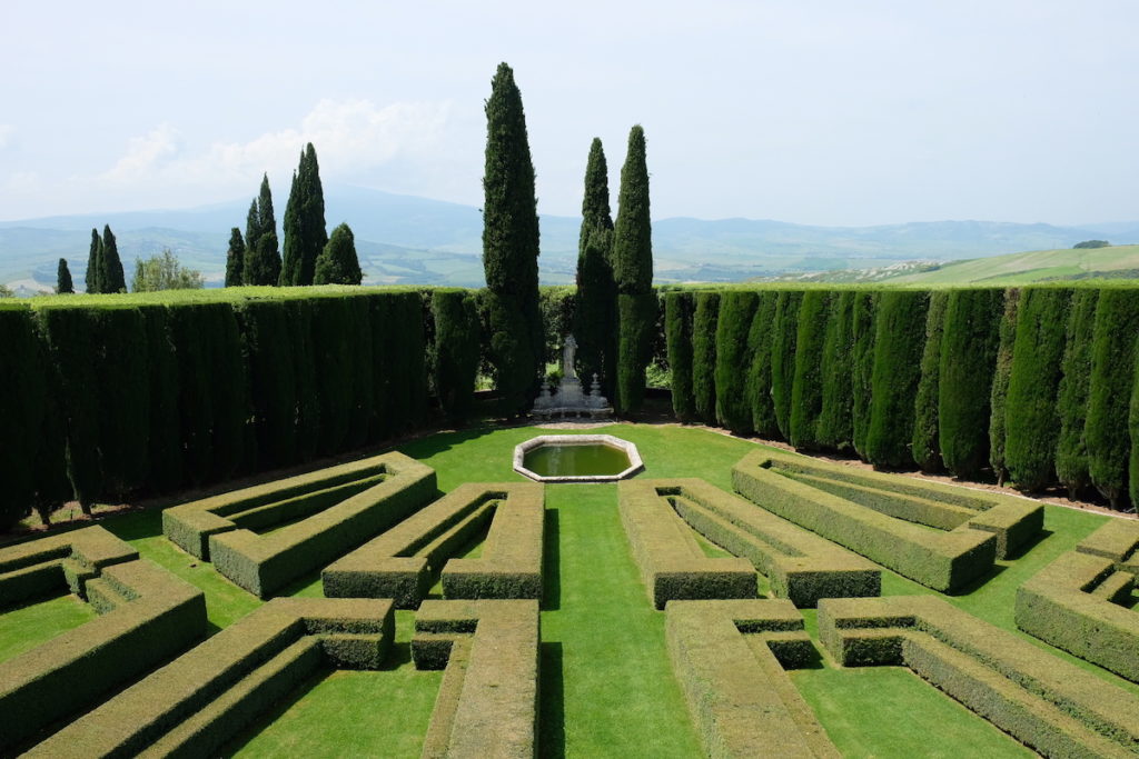 La Foce - Tuscany and books La Foce - Tuscany and books