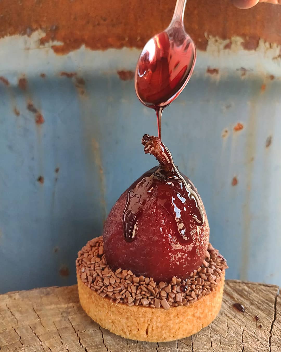 Crostatina di pere cotte al Chianti Classico, un dolce che ha il sapore degli autunni in Chianti Classico.